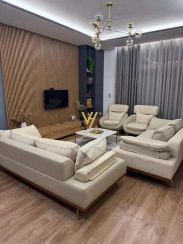3+1+3+2BLK ME QIRA TE KOMUNA E PARISIT 1.000 EURO