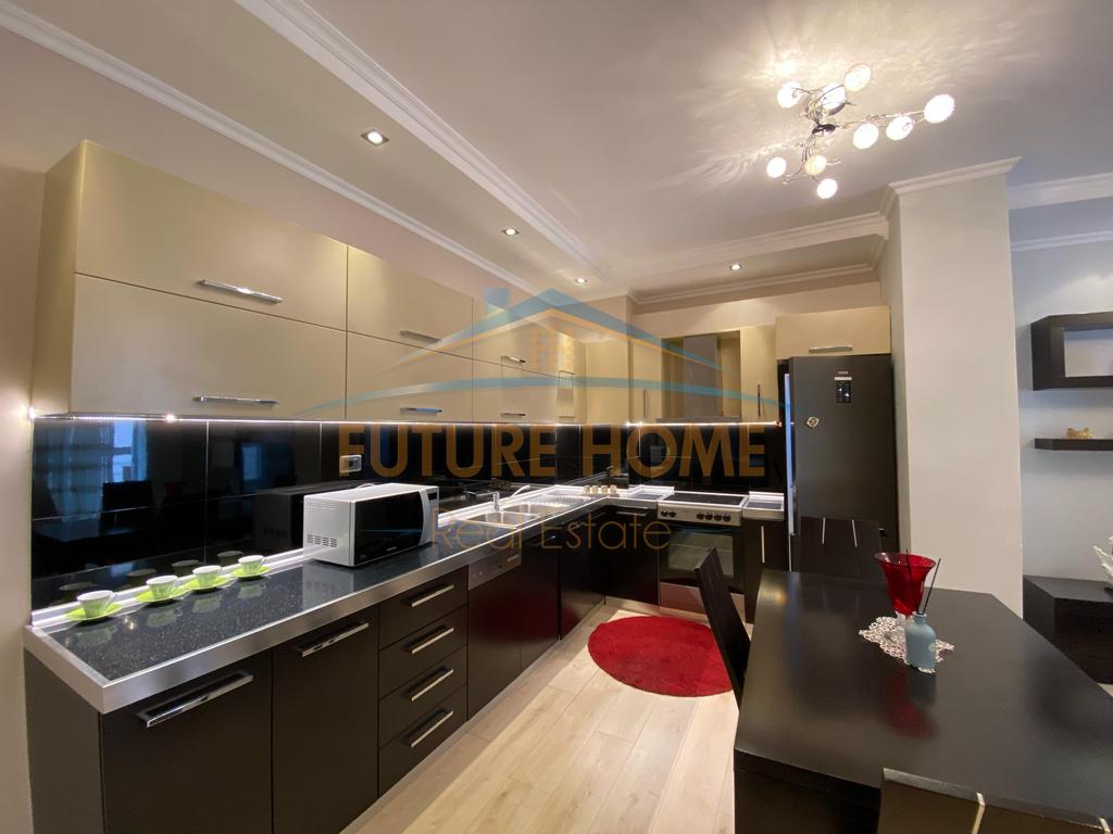 Jepet me Qera 2+1+2 Prane Kodres se Diellit