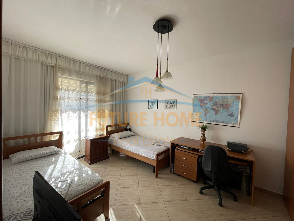 Shitet Apartament 2+1+2 Myslym Shyri
