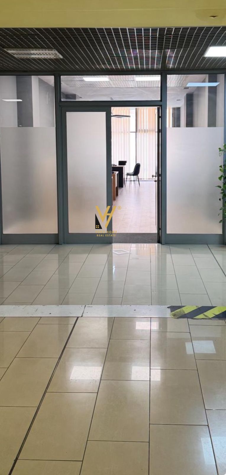 AMBIENT 60 M2 TE QENDRA CONCORD 800 EURO