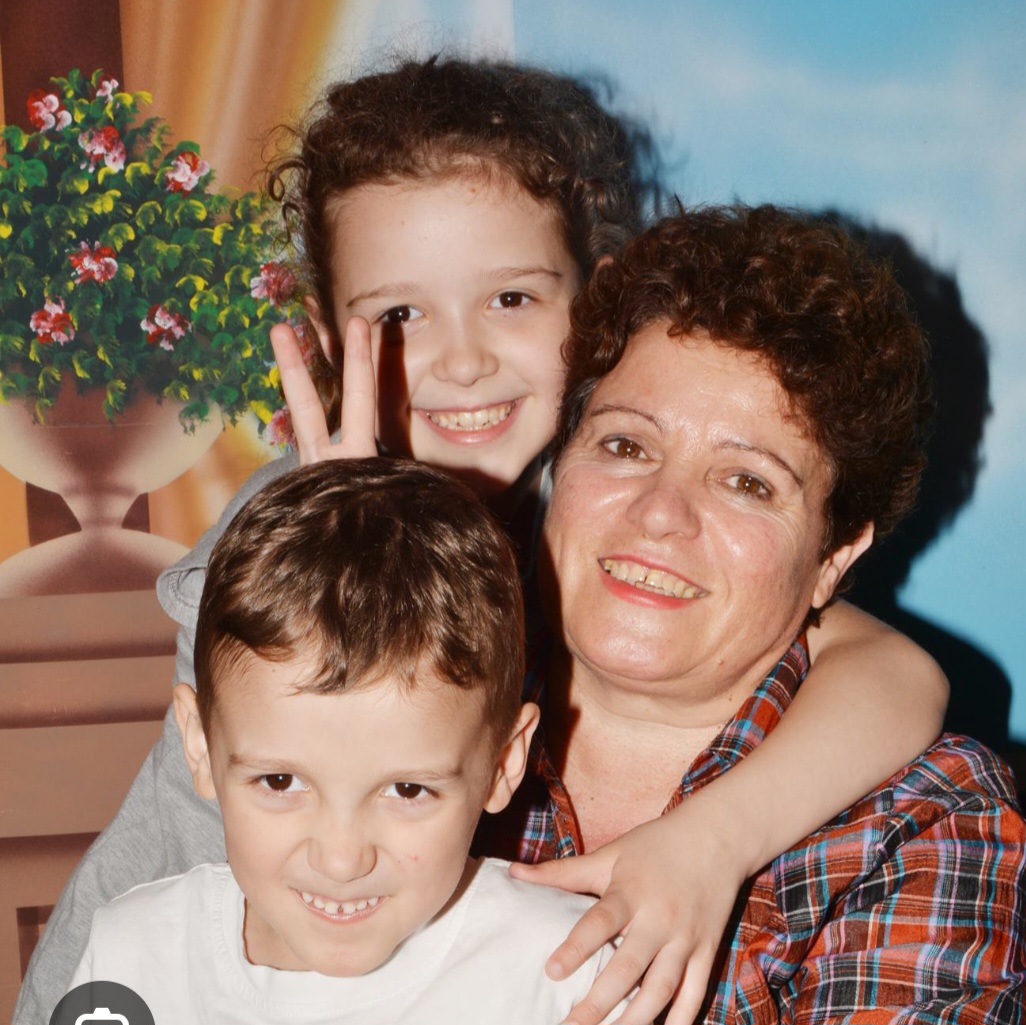 Kujdestare Femijësh,Dado,Babysitter.