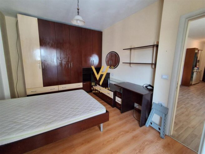 1+1+BLK NE QENDER 180.000 EURO