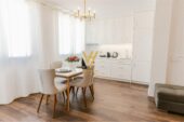 1+1+BLK ME QERA TE VILA L, ASTIR 550 EURO
