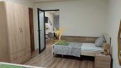 1+1+BLK ME QERA TE MYSLYM SHYRI 600 EURO