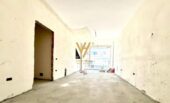 3+1+2+BLK TE KOMUNA E PARISIT 429.000 EURO
