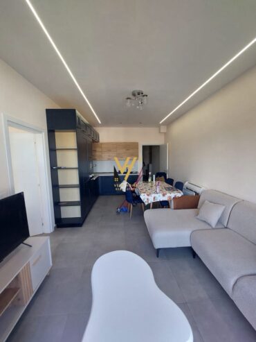 1+1+BLK ME QERA TE GARDEN BUILDING 80.000 LEKE
