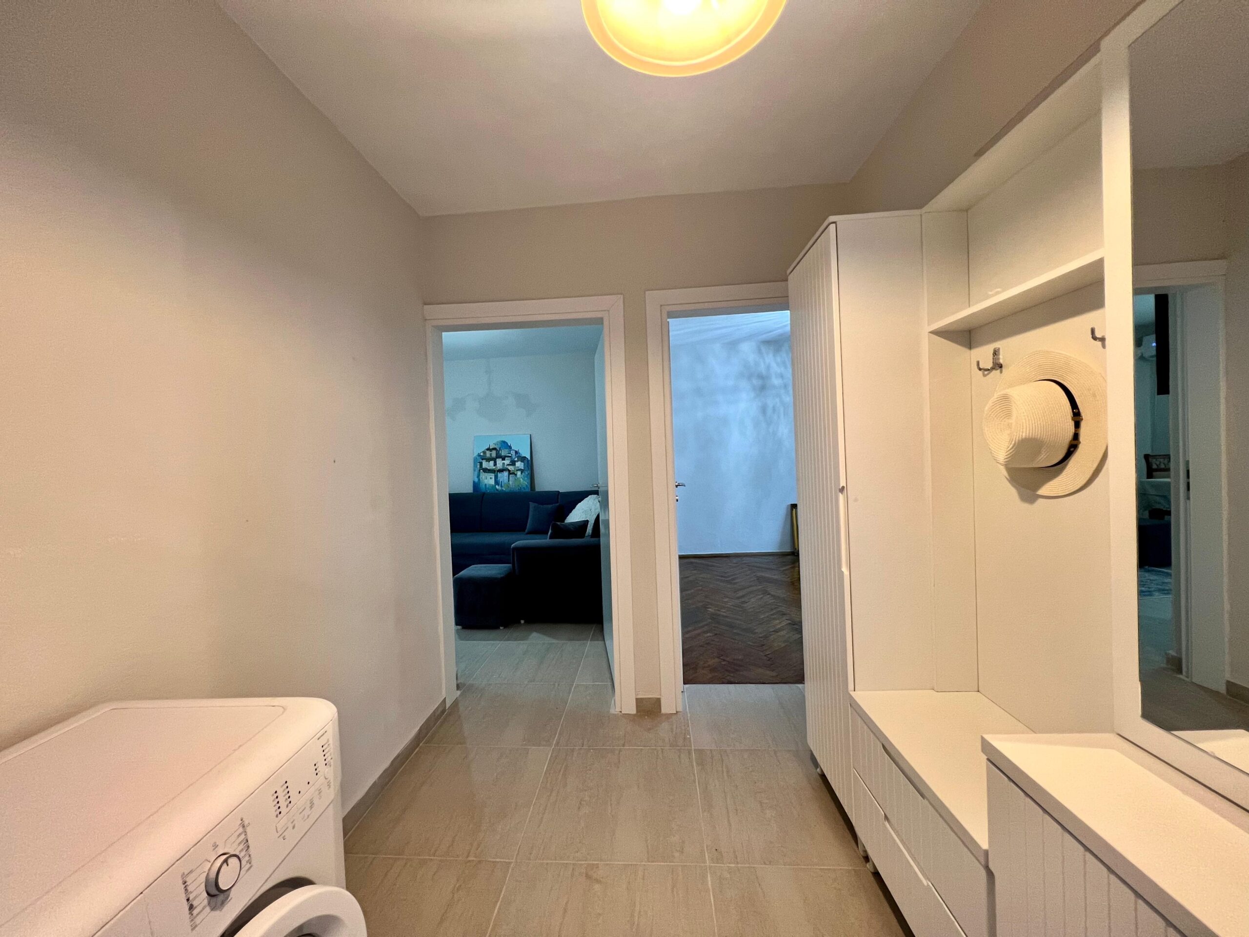Jepet me qira Apartament 3+1, Rruga “Fortuzi”, Tir