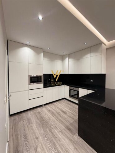 1+1+BLK ME QERA NE ASTIR 600 EURO