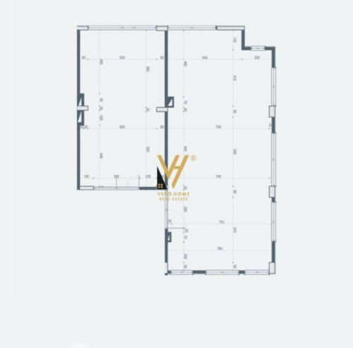 AMBIENT BIZNESI 240 M2 TE RRUGA BARDHYL 2.500 EURO