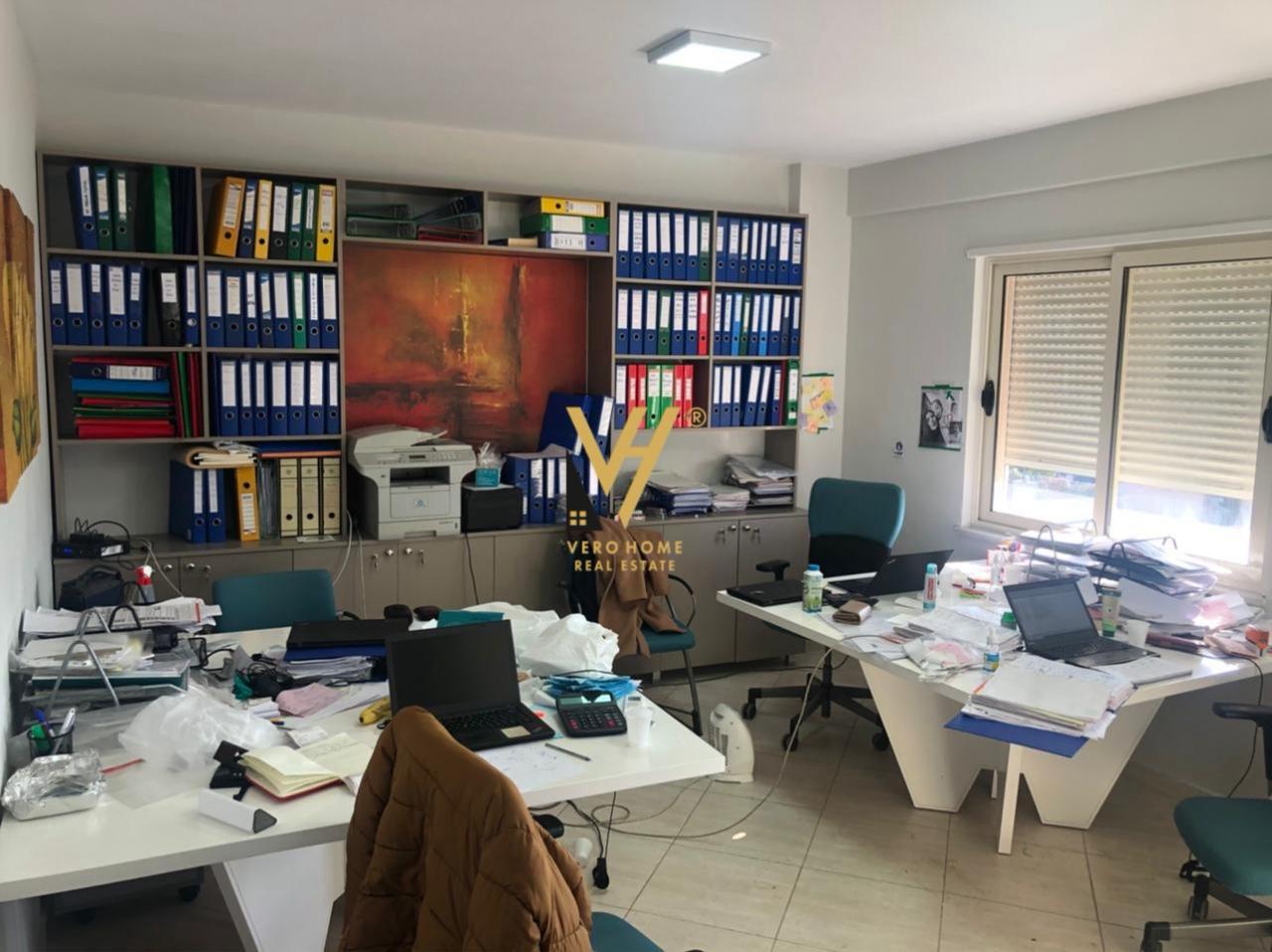 ZYRE ME QIRA TE JORDAN MISJA 600 EURO