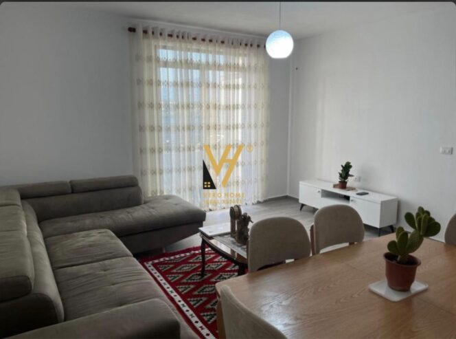 3+1+2+BLK ME QIRA TE 5 MAJI 750 EURO