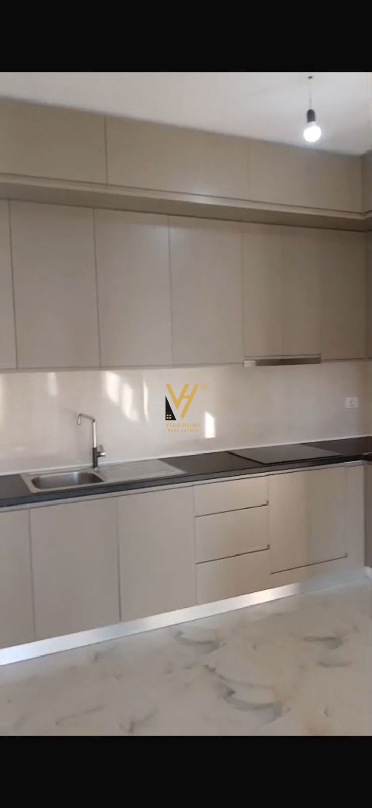 ZYRE 95 M2 ME QIRA TE NDRE MJEDA 60.000 LEKE