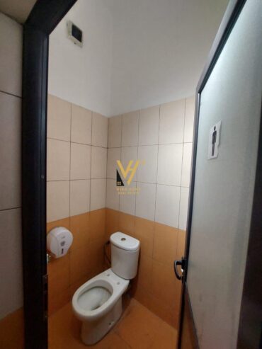 ZYRE 55 M2 ME QERA TE RRUGA E KAVAJES 700 EURO