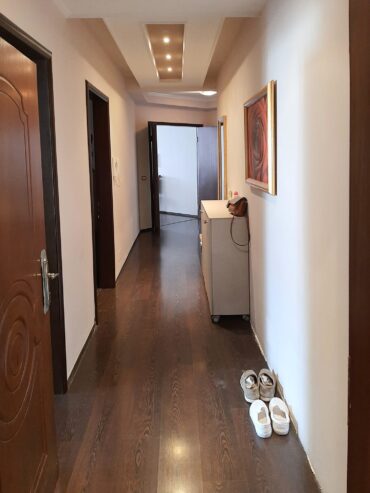 Appartement me qera