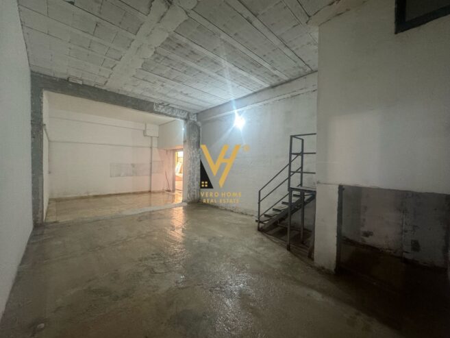 GARAZH 60 M2 ME QIRA TE KOPSHTI ZOOLOGJIK 300 EURO
