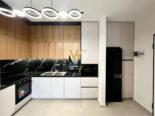 1+1+BLK ME QERA TE MYSLYM SHYRI 900 EURO
