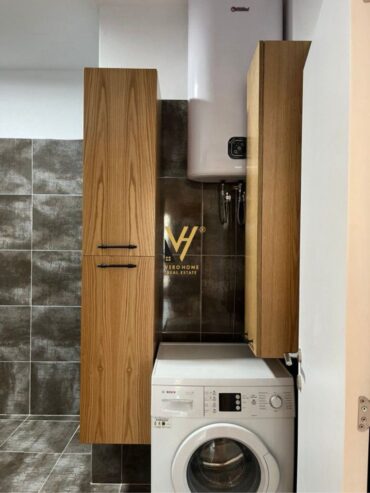 1+1+BLK ME QERA TE MYSLYM SHYRI 900 EURO