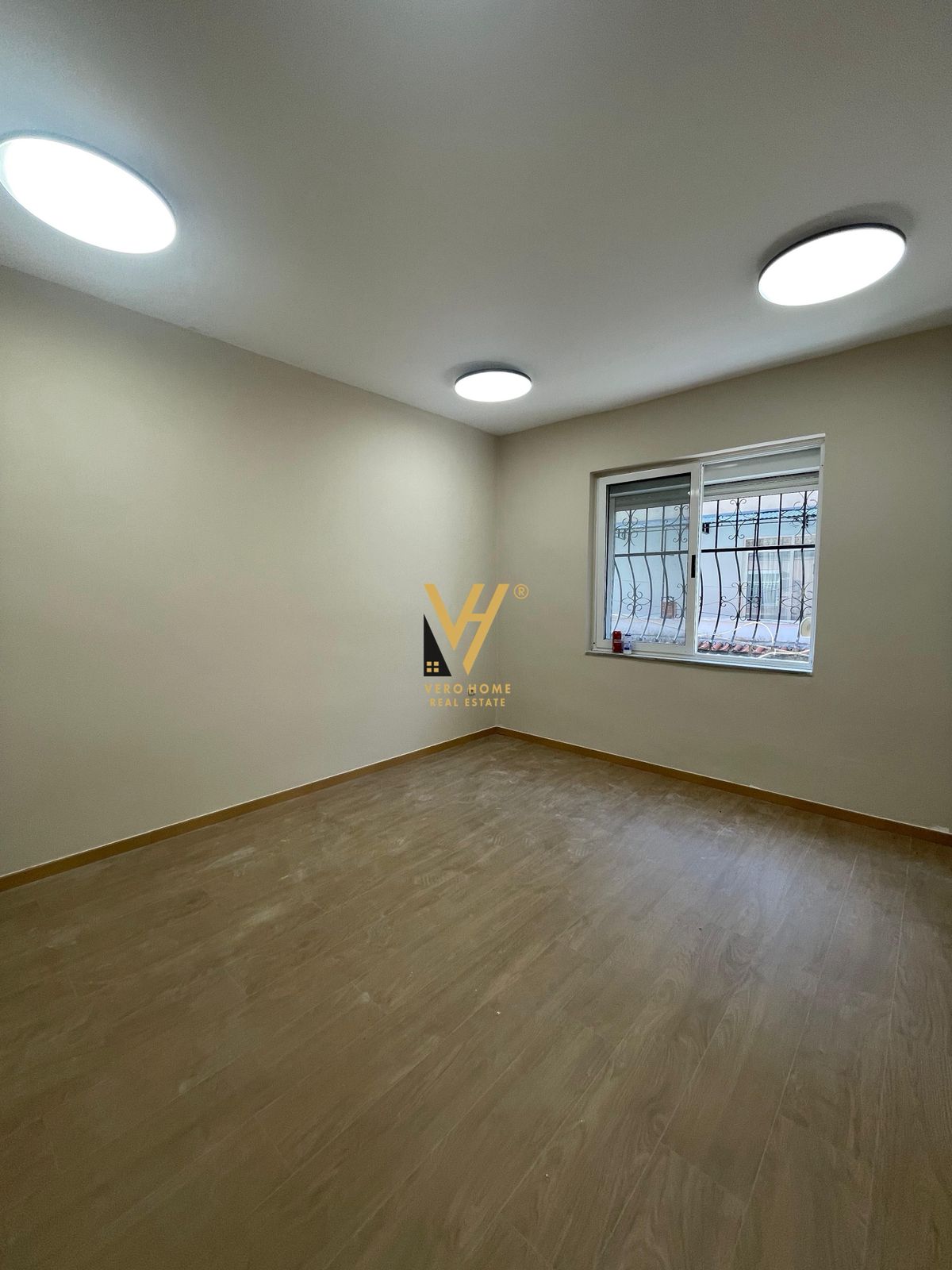 ZYRE 109 M2 TE MARGARITA TUTULANI 1.200 EURO