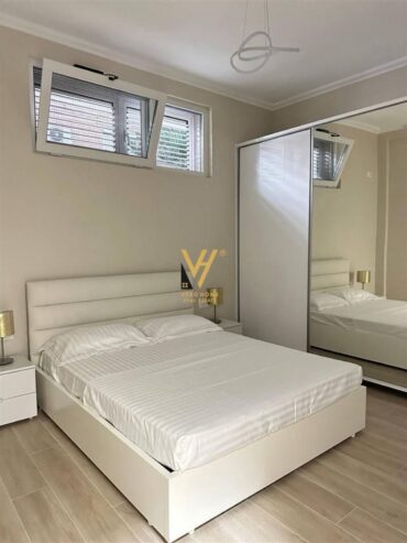 1+1+BLK ME QERA TEK OXHAKU 550 EURO