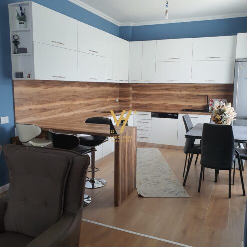2+1+2 TE XHAMIA, KOPSHTI BOTANIK 240.000 EURO