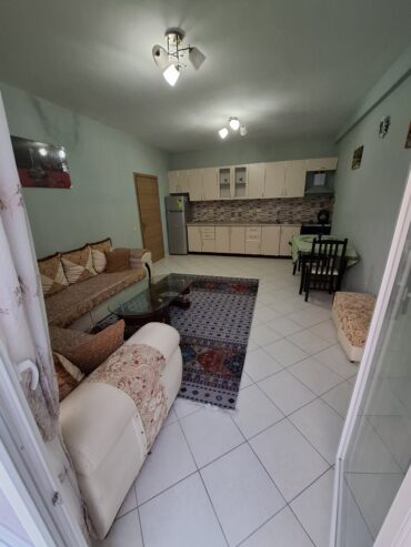 Apartament me Qera