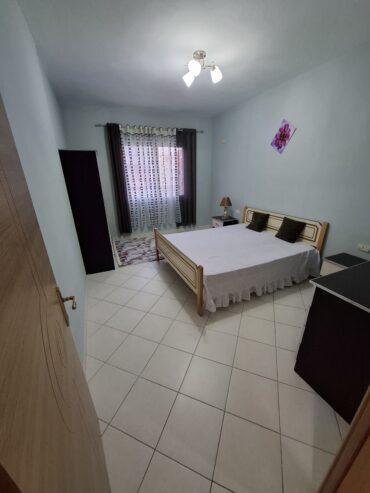 Apartament me Qera