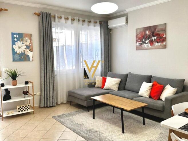 1+1 ME QERA NE QENDER 750 EURO