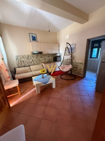 2+1 ME QIRA NE ASTIR 450 EURO