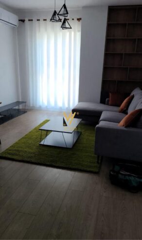 1+1 ME QIRA TE UNIVERS CITY 400 EURO