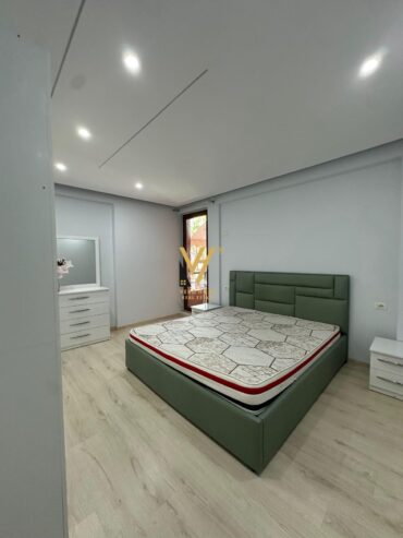2+1 ME QIRA TE KOPSHTI BOTANIK 600 EURO