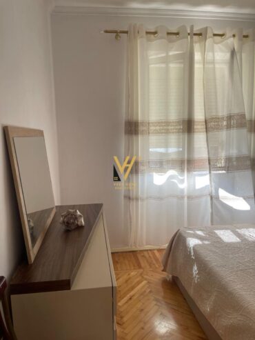 1+1+BLK ME QERA TE MYSLYM SHYRI 600 EURO