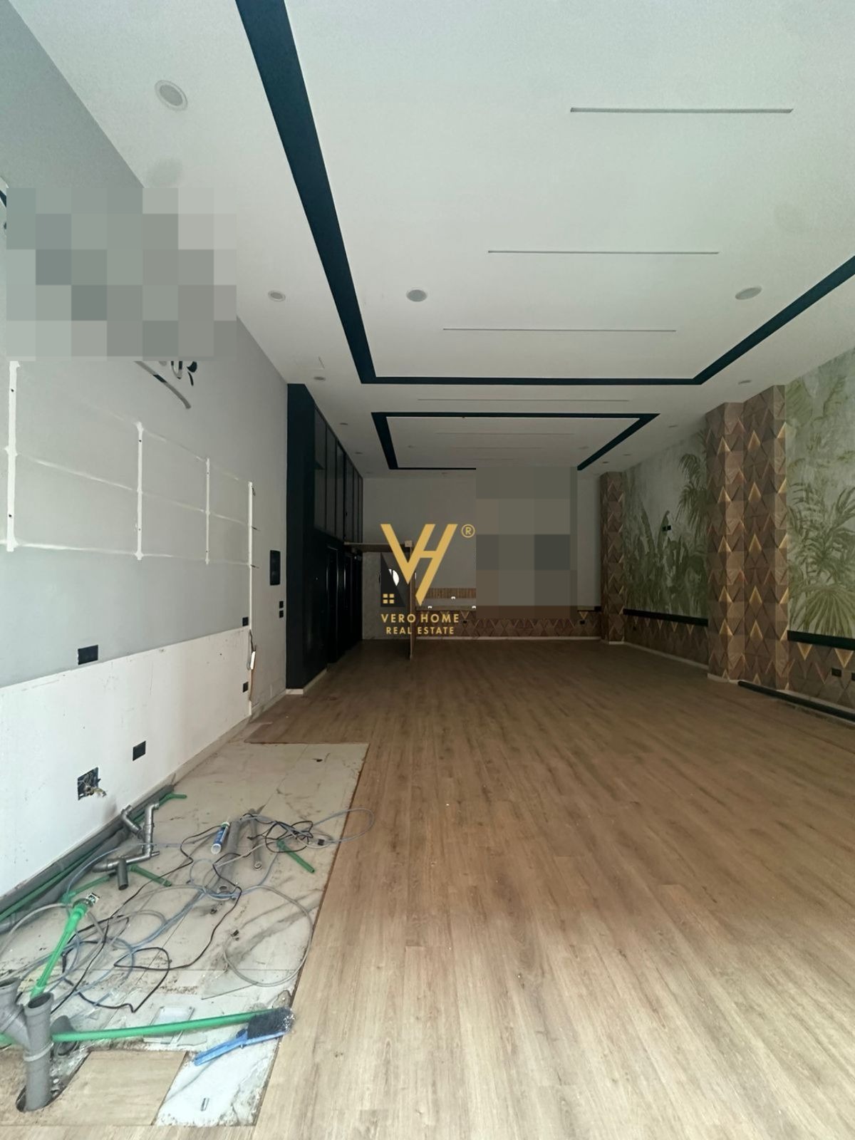 AMBIENT 104 M2 ME QIRA TE 5 MAJI 700 EURO