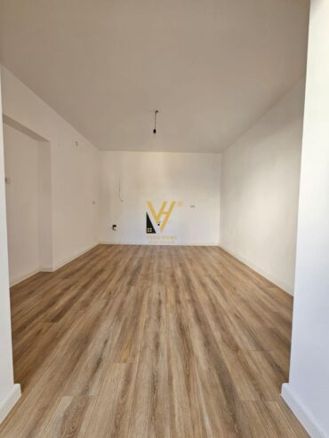 1+1 TE MOZAIKU I TIRANES 98.000 EURO