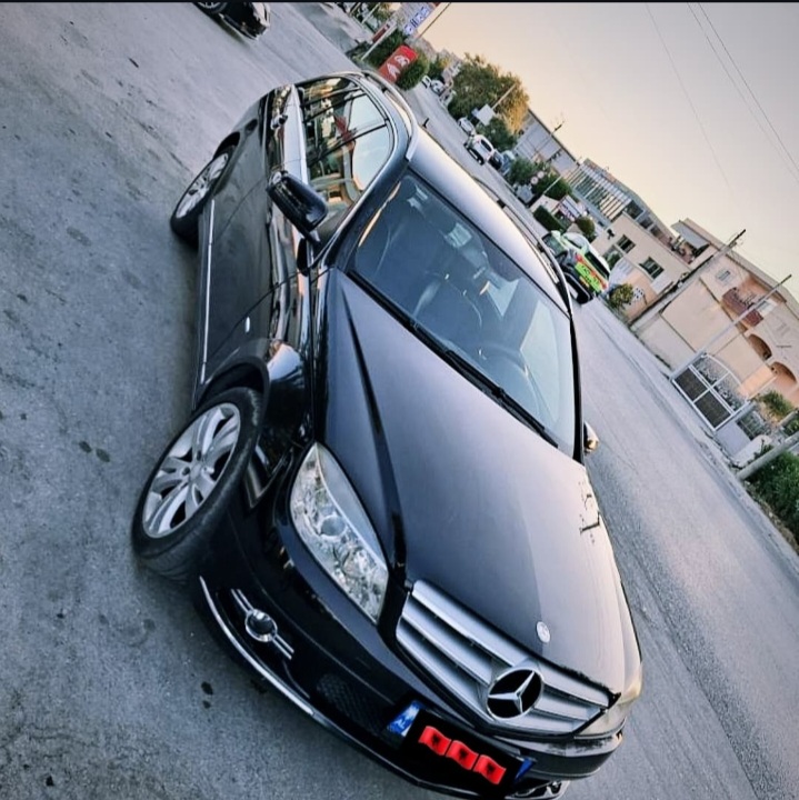 Shitet – Nderrrohet Mercedez Benz