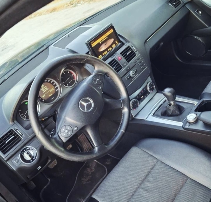 Shitet – Nderrrohet Mercedez Benz