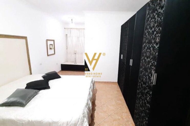 2+1+2+BLK ME QERA TEK ZOGU I ZI 700 EURO