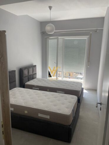 2+1+2+BLK ME QERA TE MARTENITETI I RI 700 EURO