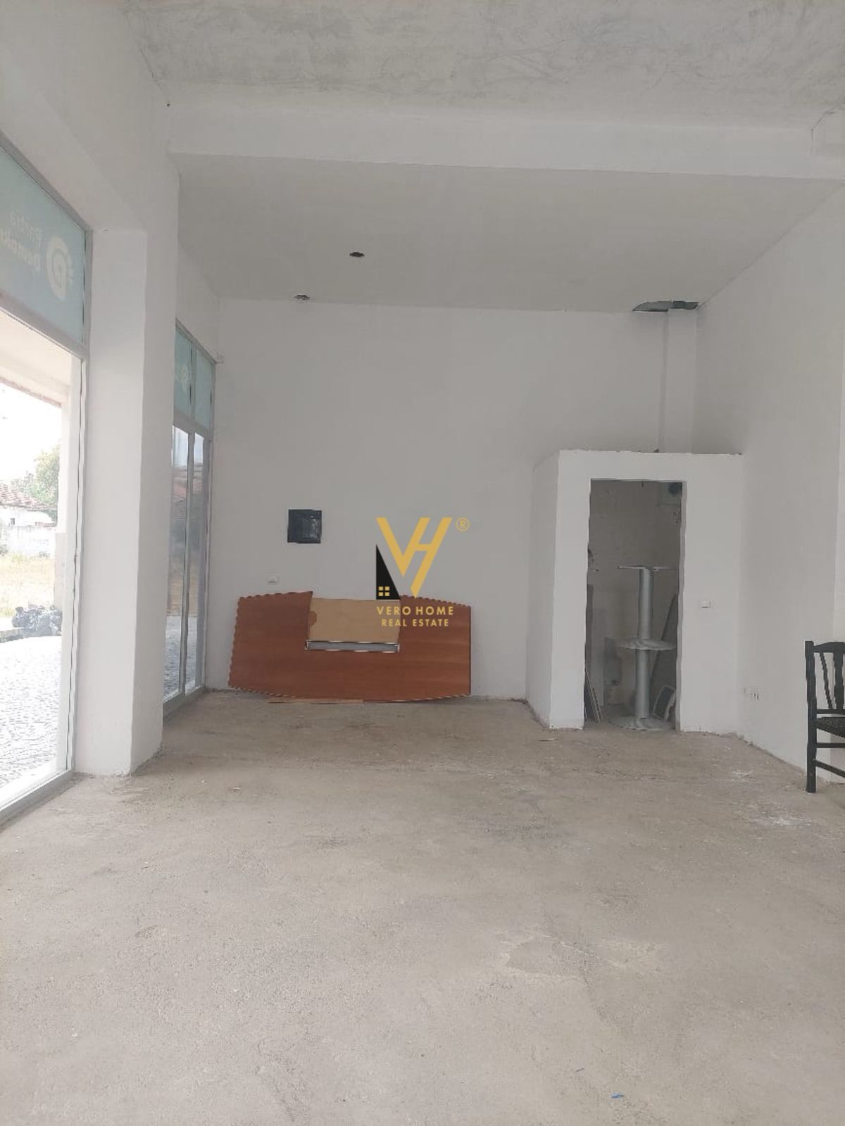 DYQAN 57 M2 NE ALI DEM 171.000 EURO