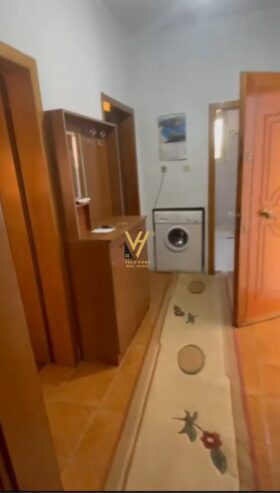 2+1 ME QERA TE FERIT XHAJKO 45.000 LEKE