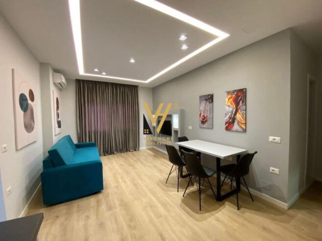 2+1 ME QIRA 21 DHJETORI 700 EURO