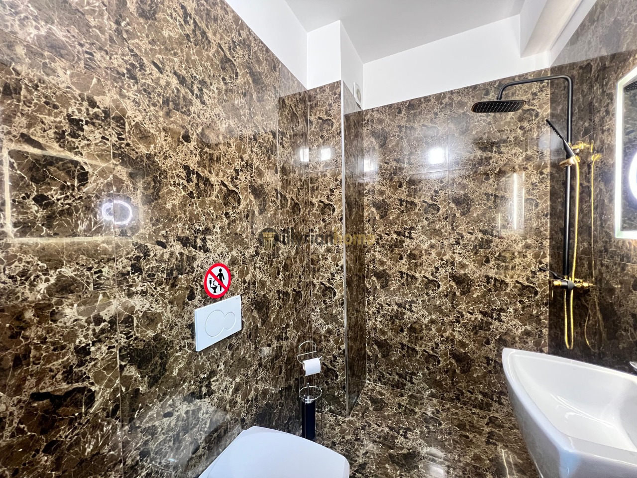 Jepet me qira Ambient Biznesi, “Brryli”, Tiranë