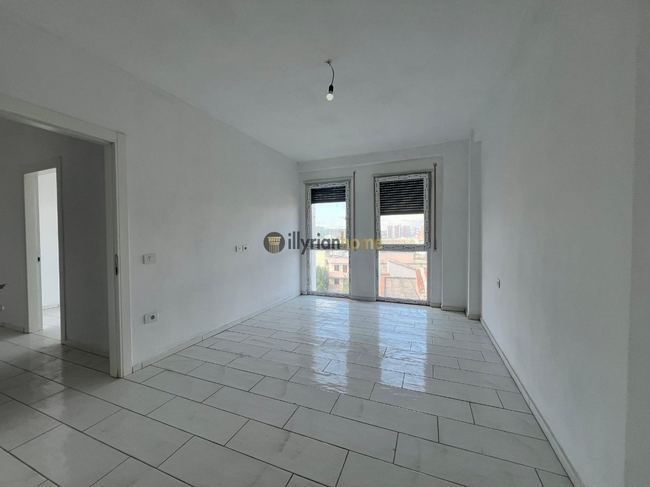 Shitet Apartament 2+1+Ballkon, Kompleksi “Bermon”,