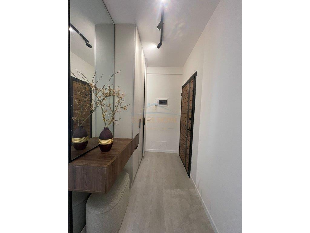 Qera, Apartament 2+1+Post Parkimi, Kodra e Diellit, Tiranë.