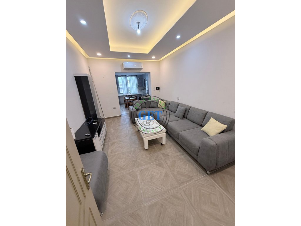 Jepet me qira, Apartament 3+1,Shkozet, Durrës