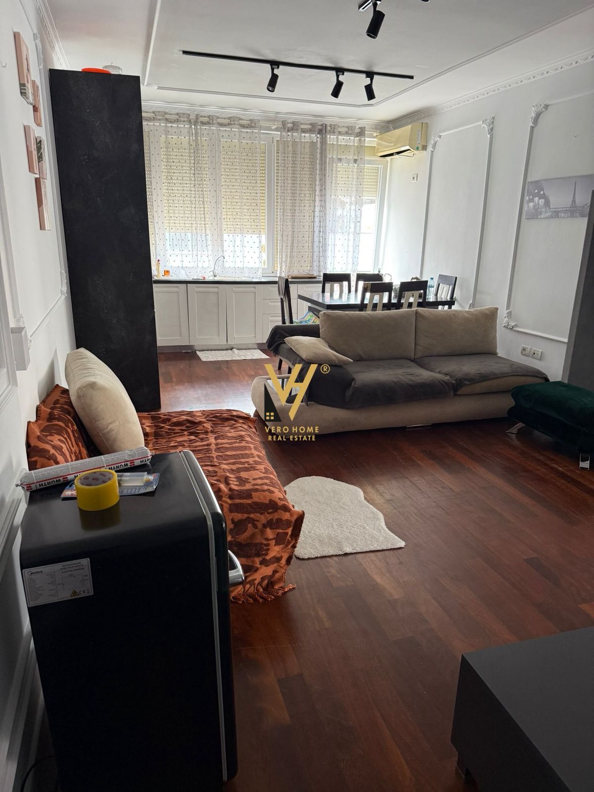 SHITET APARTAMENT 2+1+BLK TE UNAZA E RE 16.000.000 LEKE