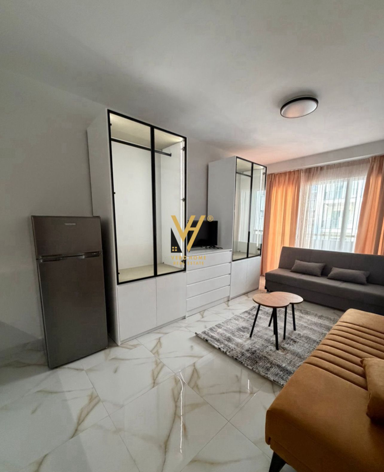 JEPET GARSONIERE ME QERA TE RRUGA DRITAN HOXHA 42.000 LEKE