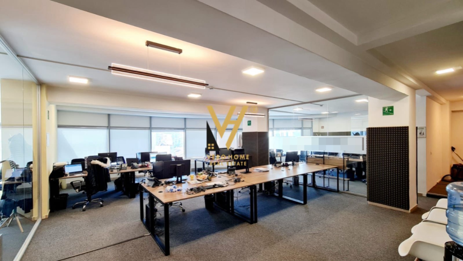 SHITET AMBIENT KOMERCIAL 290 M2 TE KOMPLEKSI HALILI 650.000 EURO