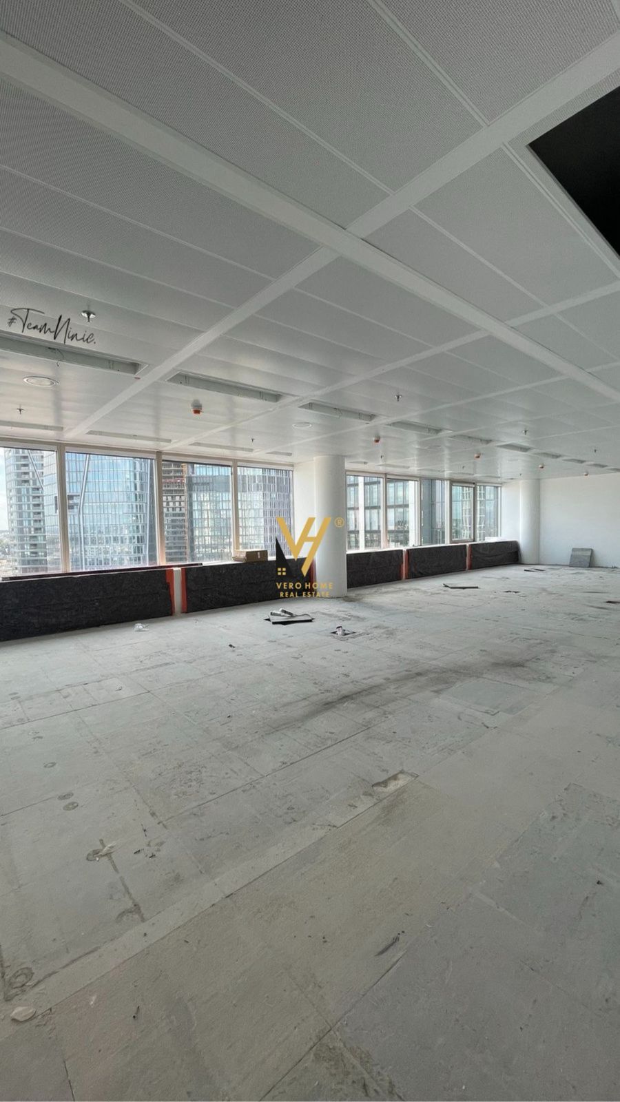 JEPET AMBIENT BIZNESI 200 M2 ME QERA TE CASA ITALIA 150.000 LEKE