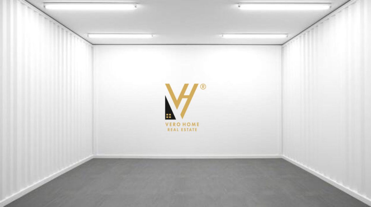 JEPET DYQAN 25 M2 ME QERA TE KOMUNA PARISIT 40.000 LEKE