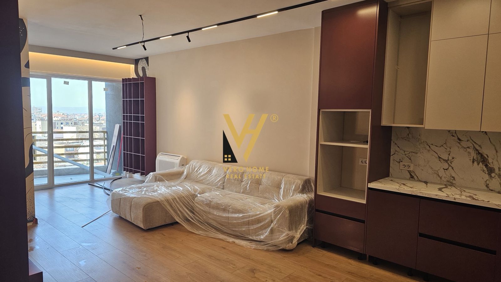 JEPET APARTAMENT 1+1+BLK ME QIRA NE LAPRAKE 65.000 LEKE